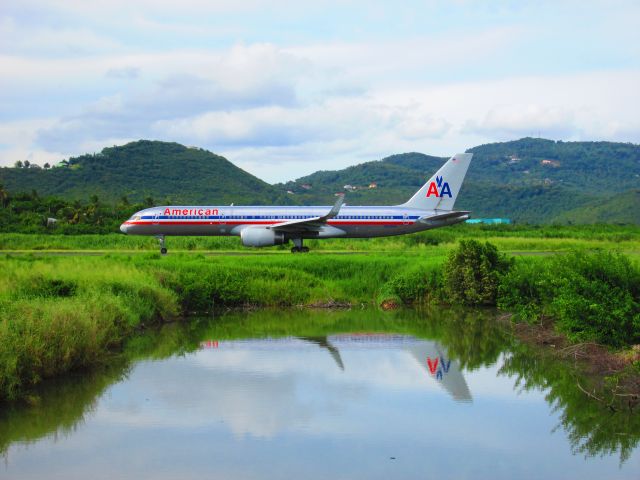 Boeing 757-200 (N649AA)