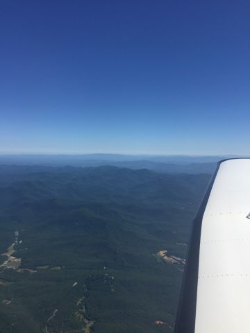 Piper Turbo Arrow 4 (N2870L) - The mountains coming into view headed towards KDNN from KILM.