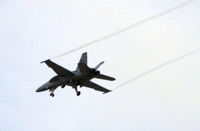 McDonnell Douglas FA-18 Hornet (16-6467)