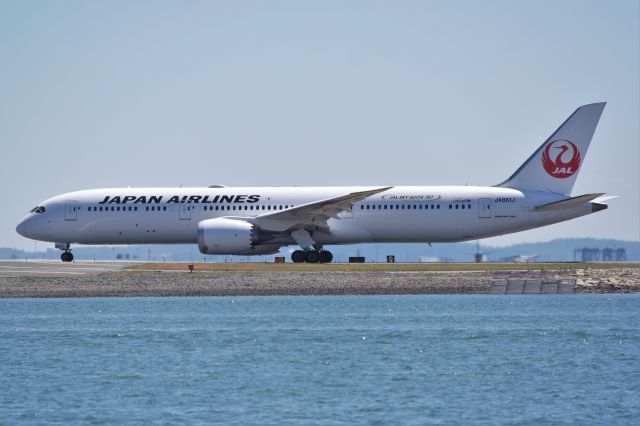 Boeing 787-9 Dreamliner (JA861J)