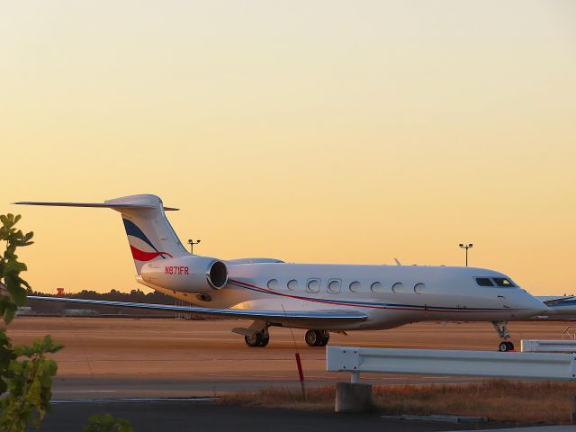 Gulfstream Aerospace Gulfstream G650 (N871FR) - Photo taken on Dec 16, 2022.