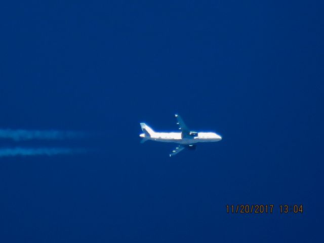 Airbus A320 (N219FR)