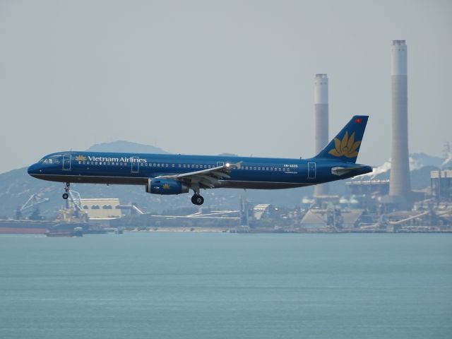 Airbus A321 (VN-A605)