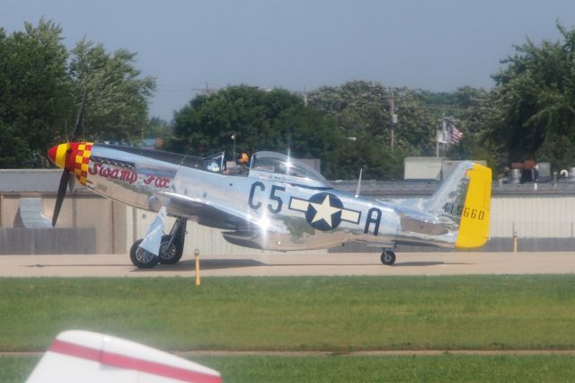 North American P-51 Mustang (N5420V)