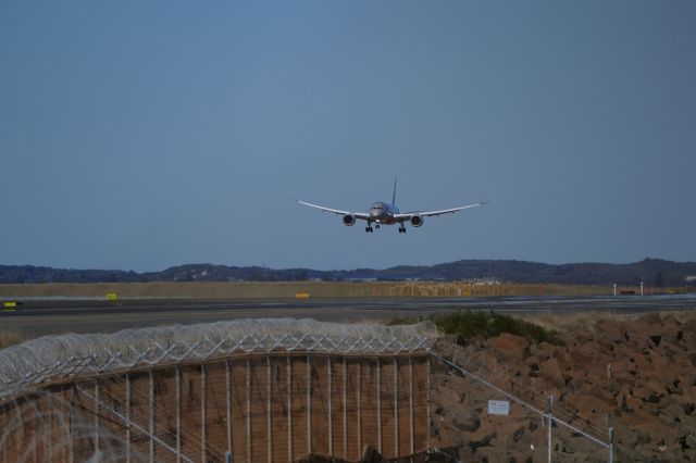 Boeing 787-8 (VH-VKB)