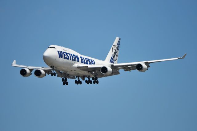 Boeing 747-400 (N344KD)