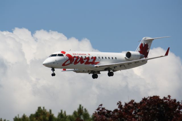 Canadair Regional Jet CRJ-200 (C-GJZZ) - Landing At Lester B.Pearson Intl Airport,CYYZ/YYZ