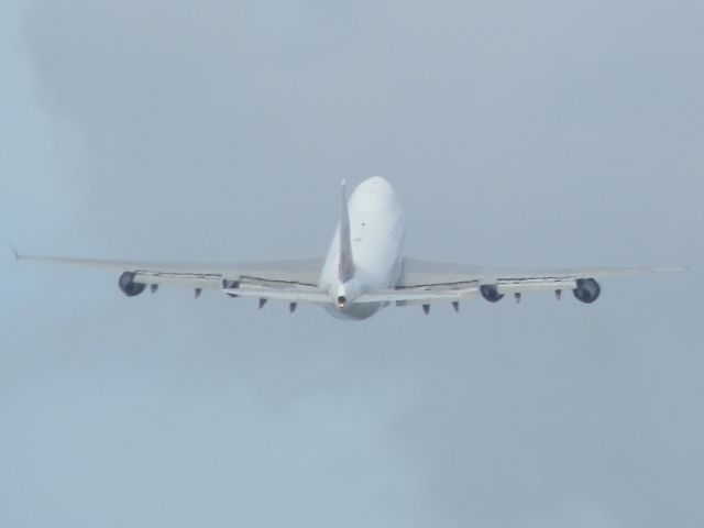 Boeing 747-400 (B-18711)