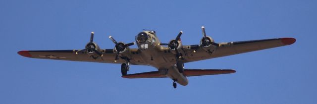 Boeing B-17 Flying Fortress (N93012) - 7 Apr 18br /Collings Foundation, Nine-O-Nine