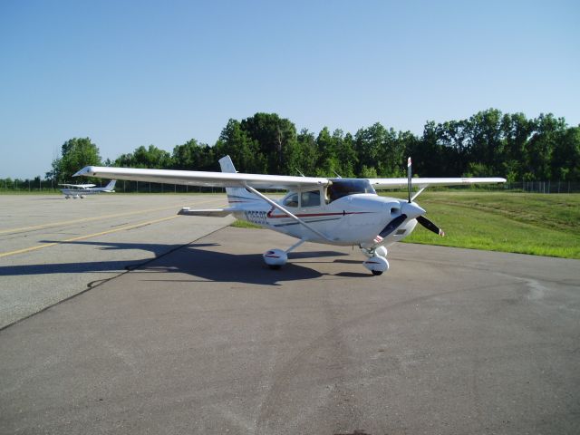 Cessna Skylane (N3559E)