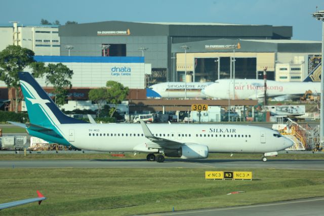 Boeing 737-800 (9V-MGD)