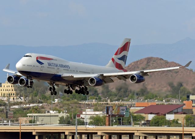 Boeing 747-400 (G-CIVB)