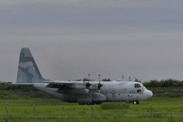 Lockheed C-130 Hercules (45-1074) - 26.Aug.2022br /Randing at RWY25 !!