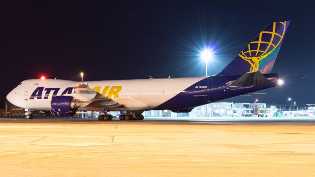 Boeing 747-200 (N856GT) - Cargo flight to christchurch