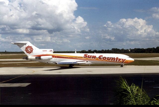 BOEING 727-200 (N289SC)