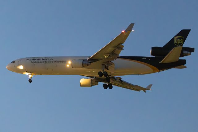 Boeing MD-11 (N284UP)