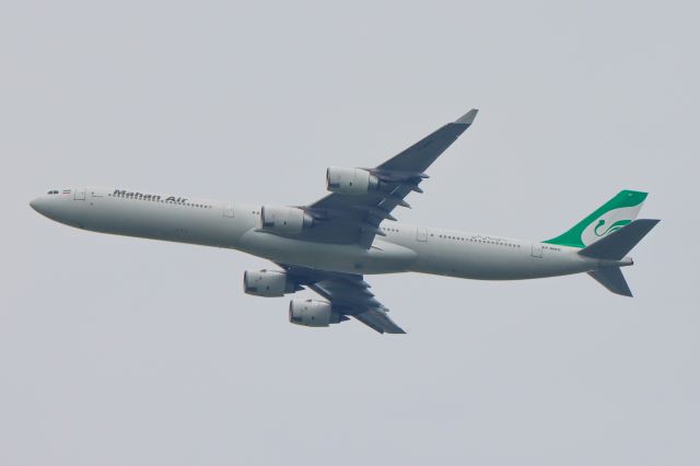 Airbus A340-600 (EP-MMG)