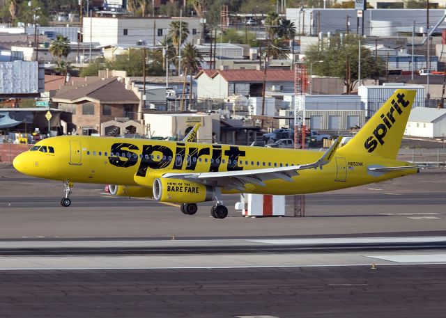 Airbus A320 (N652NK)