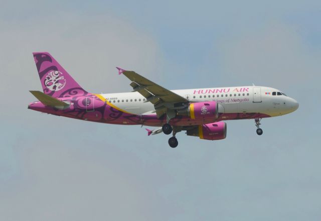 Airbus A319 (JU-8889) - 16/06/2014br /Landing 09G