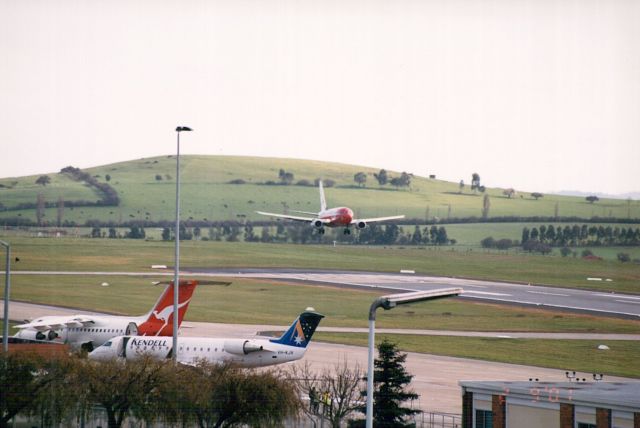 VH-VBC — - Virgin Blue promotional flight arriving in YMLT on the 02/09/2001.