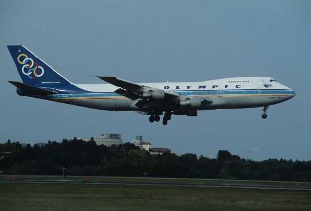 Boeing 747-200 (SX-OAB) - Short Final at Narita Intl Airport Rwy16 on 1993/05/04