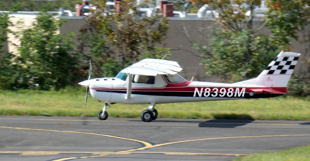 Cessna Commuter (N8398M) - Taxiing for departure is this 1969 Cessna A150K Aerobat Communter in the Autumn of 2023.