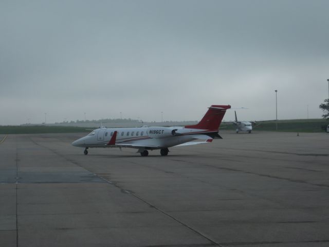 Learjet 45 (N196CT)