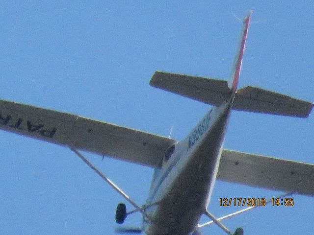 Cessna Skylane (N9981F)