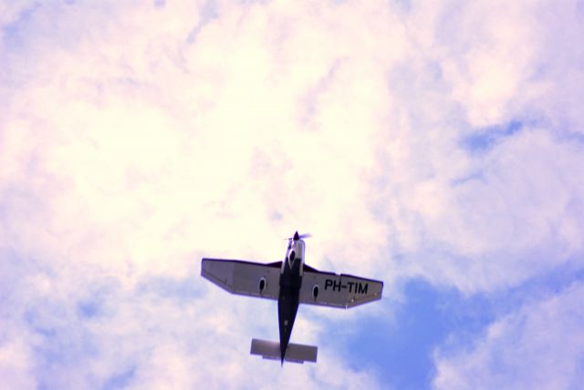 PH-TIM — - Boven Leiderdorp (Netherlands)11-8-2017 2.47 p.m.