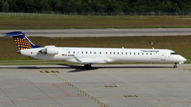 Canadair Regional Jet CRJ-900 (D-ACNN)