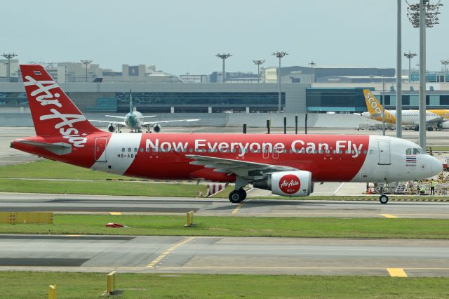 Airbus A320 (HS-ABA)