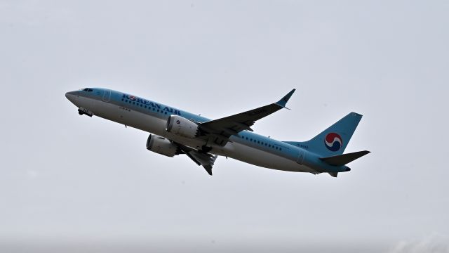 Boeing 737-700 (HL8349) - April 5, 2024br /KOREAN AIRbr /Boeing 737-8-MAX (HL8349)