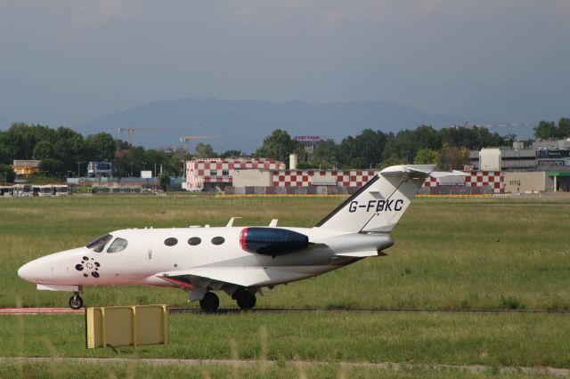 Cessna Citation Mustang (G-FBKC)