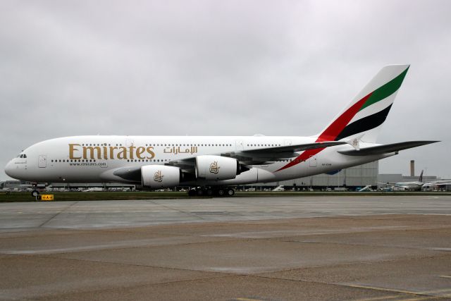 Airbus A380-800 (A6-EVM) - Taxiing to Stand 246 on 18-Dec-20 operating flight UAE1 from OMDB.