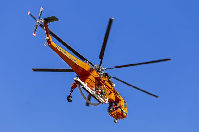 Sikorsky CH-54 Tarhe (N189AC) - Erickson Air-crane (N189AC) "Gypsy Lady" departing Wagga Wagga Airport