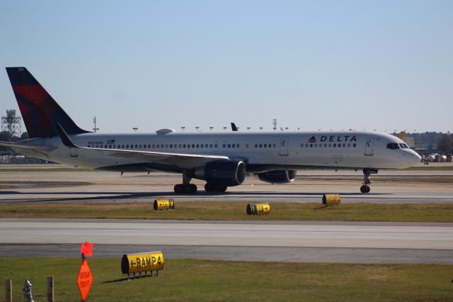 Boeing 757-200 (N554NW)