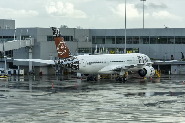 Airbus A350-900 (DQ-FAN) - 1st February, 2024: Parked at the gate prior to flight FJ 871 back to Nadi International Airport in Fiji. 