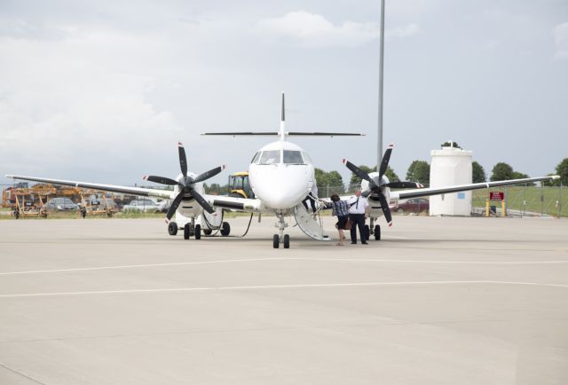 JETSTREAM Jetstream 41 (N320UE) - The aircraft is operated by CFM Corporate Flight Management.