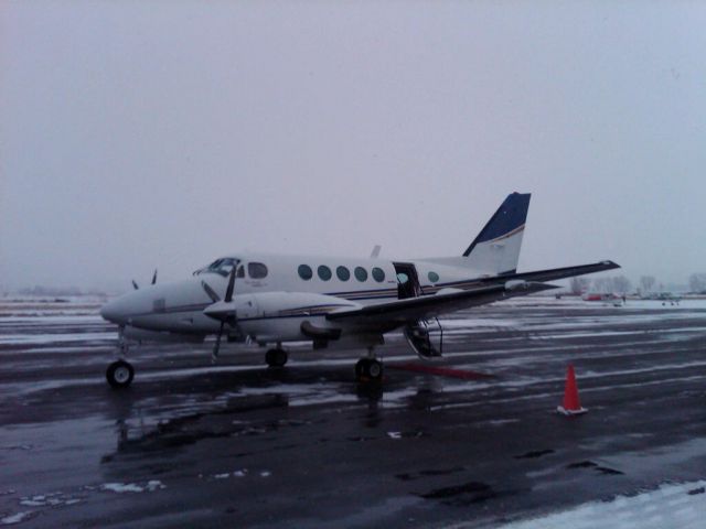 Beechcraft King Air 100 (N68MU)