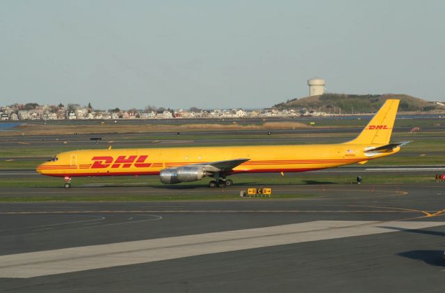 McDonnell Douglas DC-8-70 (N805DH)