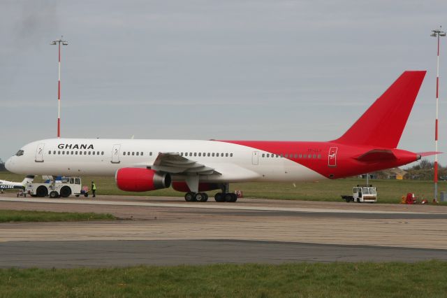 Boeing 757-200 (TF-LLY)