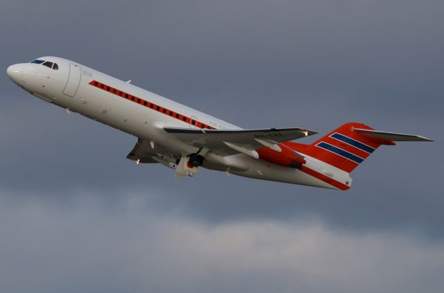 Fokker 70 (PH-KBX)