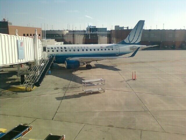 Embraer 170/175 (TCF7585) - The best angle my wife could get at KDSM.