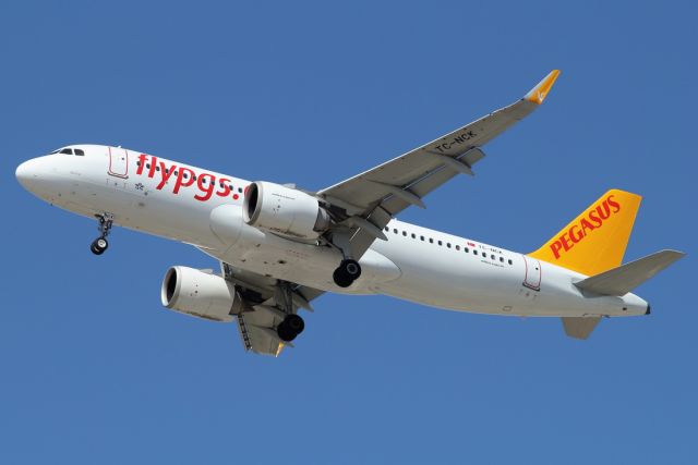 Airbus A320 (TC-NCK) - 05/08/2023:br /Flight SAW > TLV on final to rwy30.