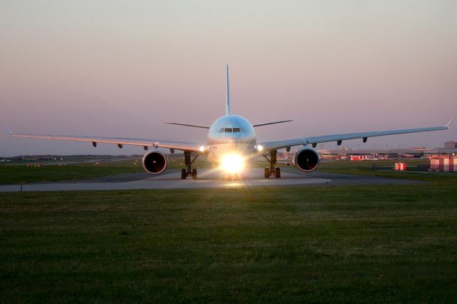 Airbus A330-300 (HL7584) - Airbus A330-323X Korean Air Lines