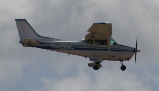 Cessna Skyhawk (N529MC)