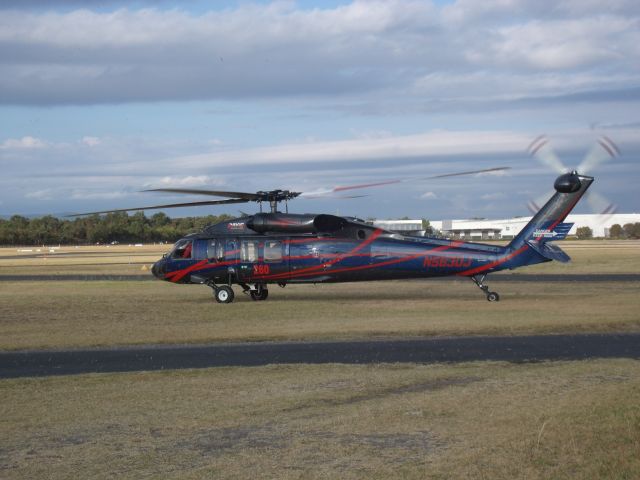 Sikorsky S-70 (N563DJ)