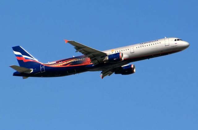 Airbus A321 (VP-BTL)