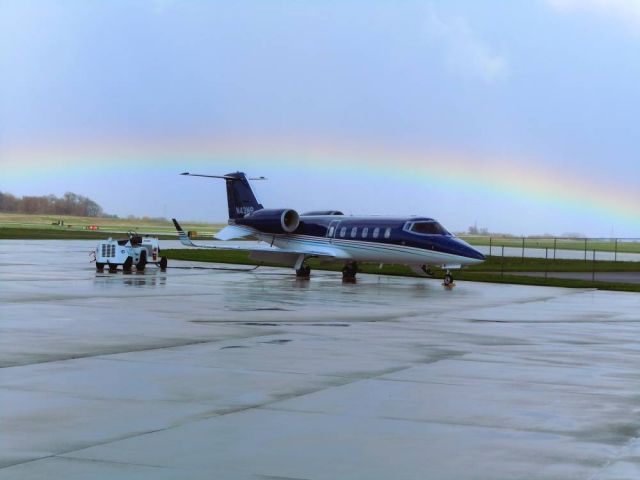 Learjet 60 (N43NR) - Porter County Airport,Valparaiso,IN.