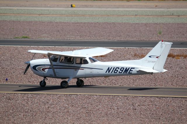 Cessna Skyhawk (N169ME)